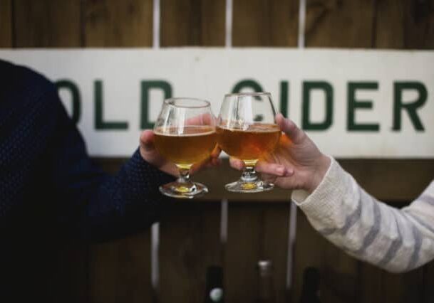 Credit: Alexandra Whitney Photography
tags: apple cider, hard cider, cheers, toast